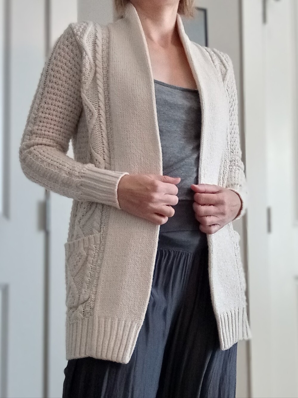 Knit Cardigan Sweater Cream Color    Size S